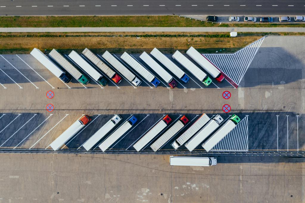 Gestión y seguimiento de vehículos GPS